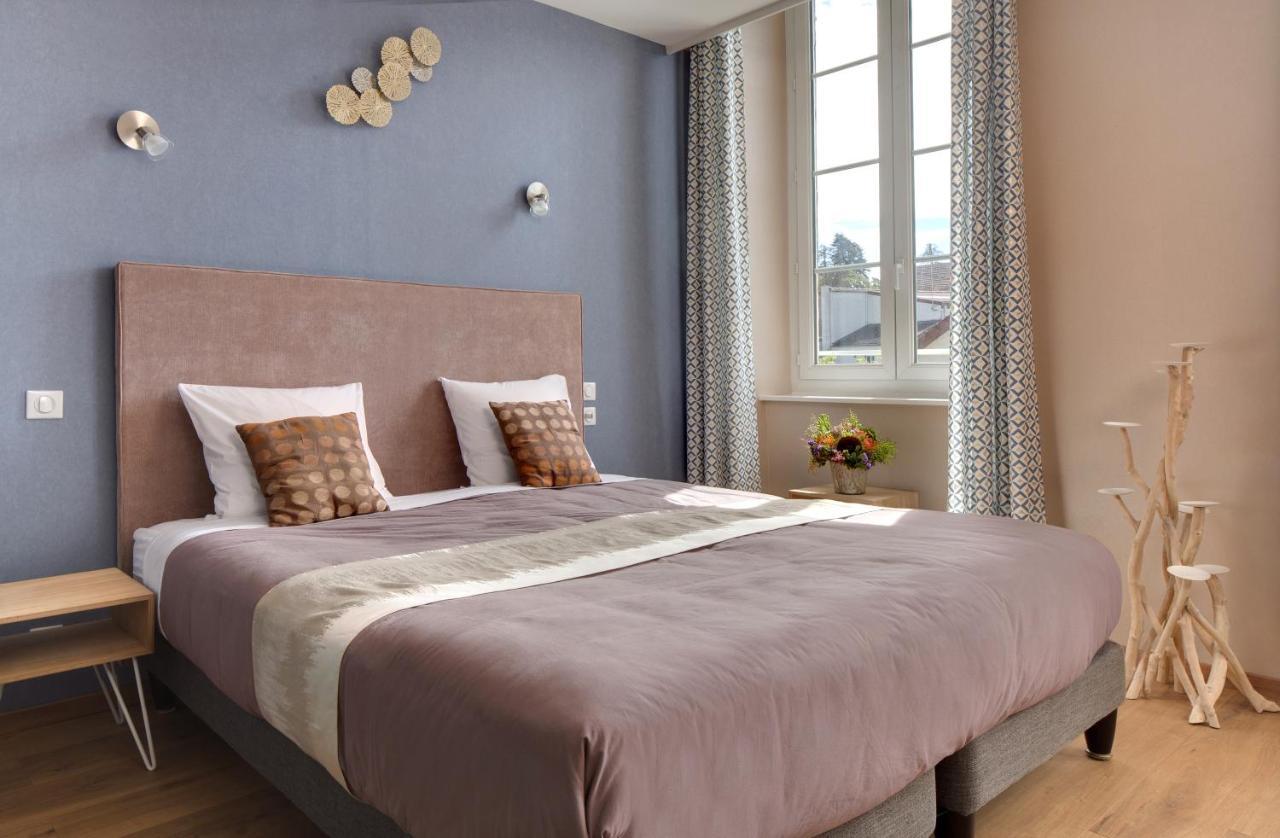 Hotel De France Montmarault Zewnętrze zdjęcie