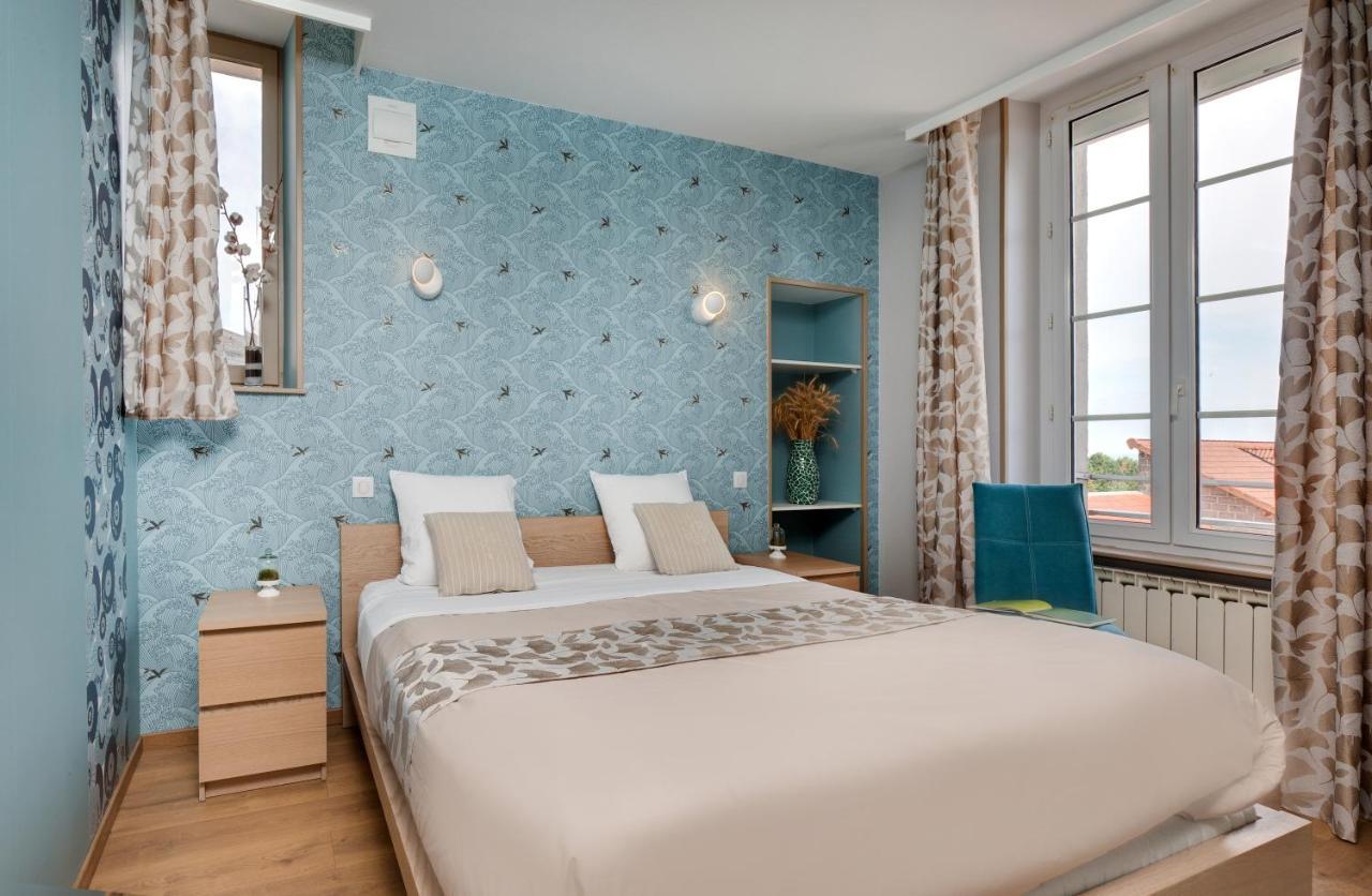 Hotel De France Montmarault Zewnętrze zdjęcie